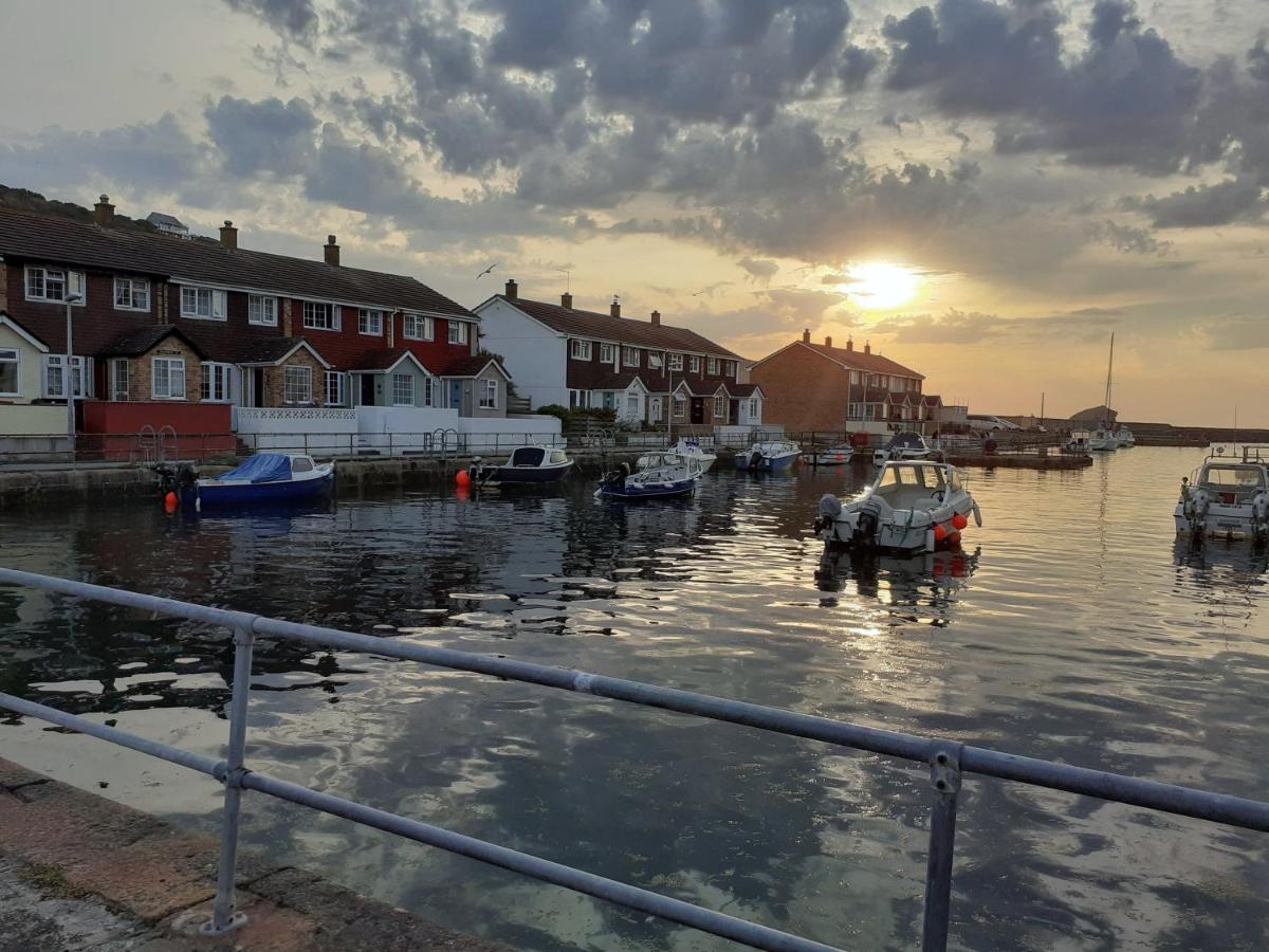 Inner Harbour Cottage พอร์ทรีท ภายนอก รูปภาพ